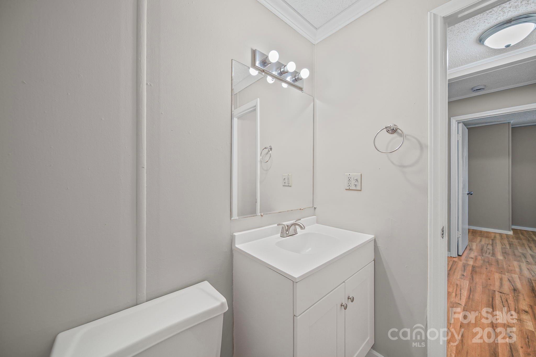 4339 North Sharon Amity Road Charlotte, NC 28205 - Photo 29 of 38