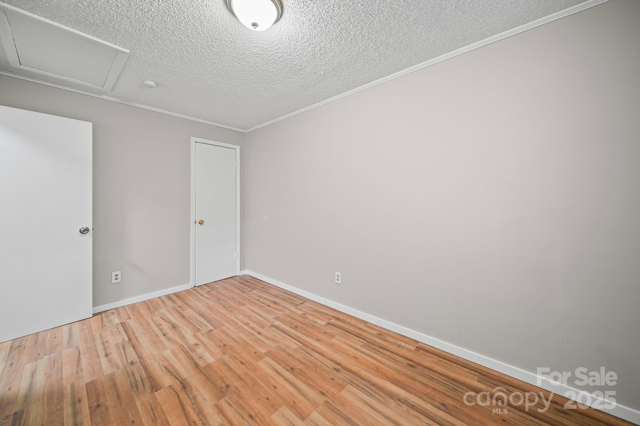 4339 North Sharon Amity Road Charlotte, NC 28205 - Photo 35 of 38