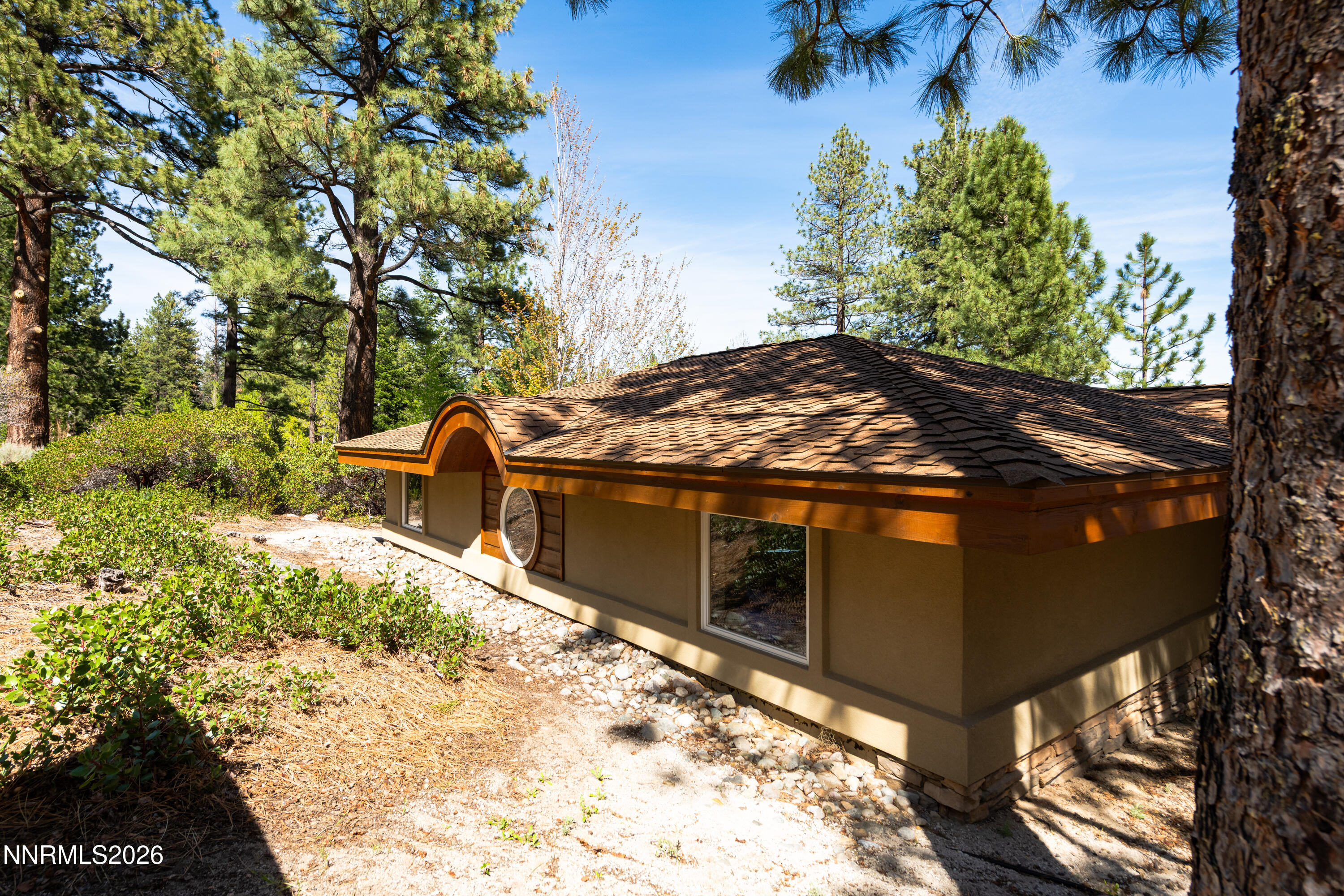 171 Summit Ridge Way Gardnerville, NV 89460 - Photo 11 of 79 171 Summit Ridge Way-12