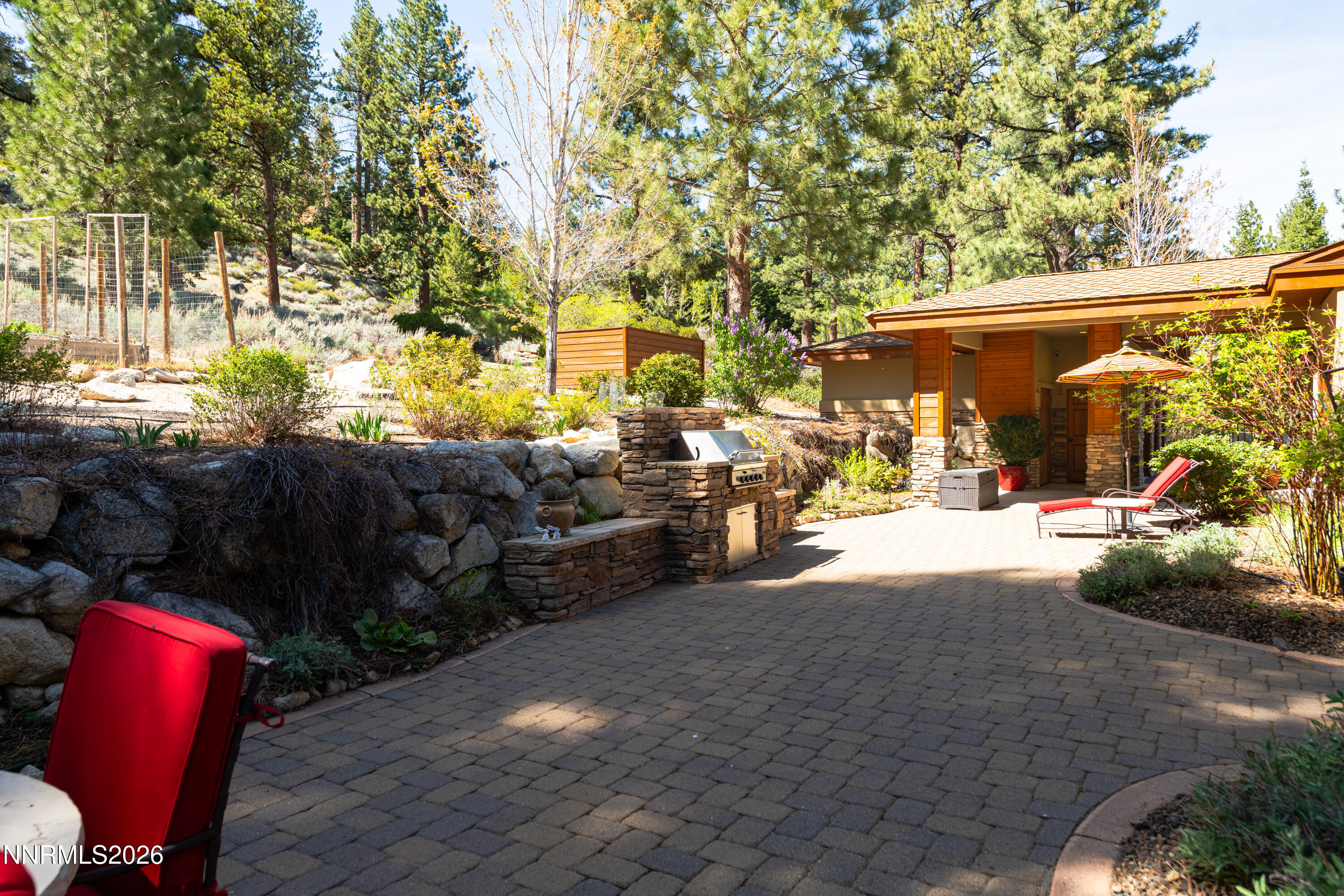 171 Summit Ridge Way Gardnerville, NV 89460 - Photo 14 of 79 171 Summit Ridge Way-16