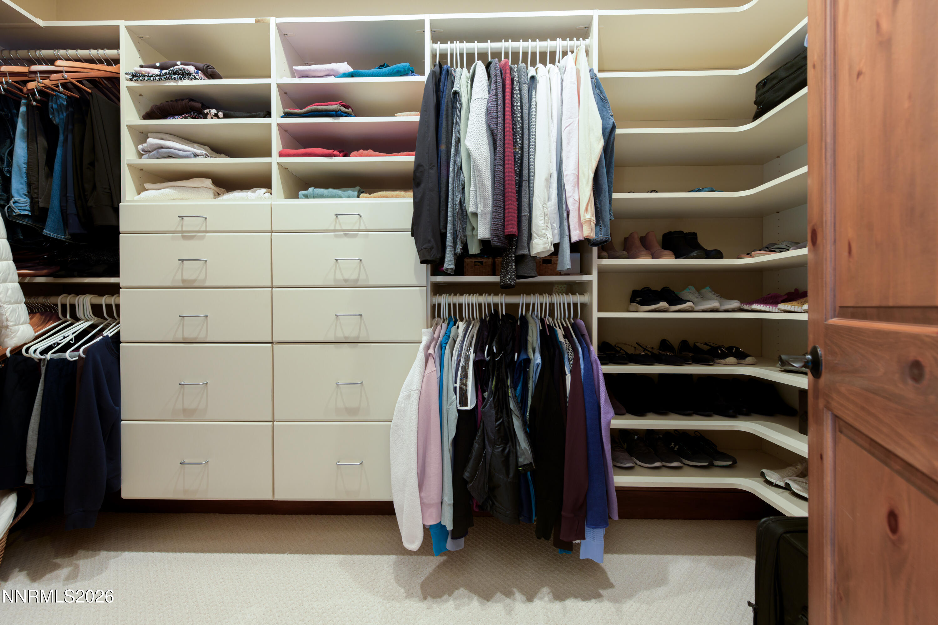 171 Summit Ridge Way Gardnerville, NV 89460 - Photo 46 of 79 171 Summit Ridge Way-48