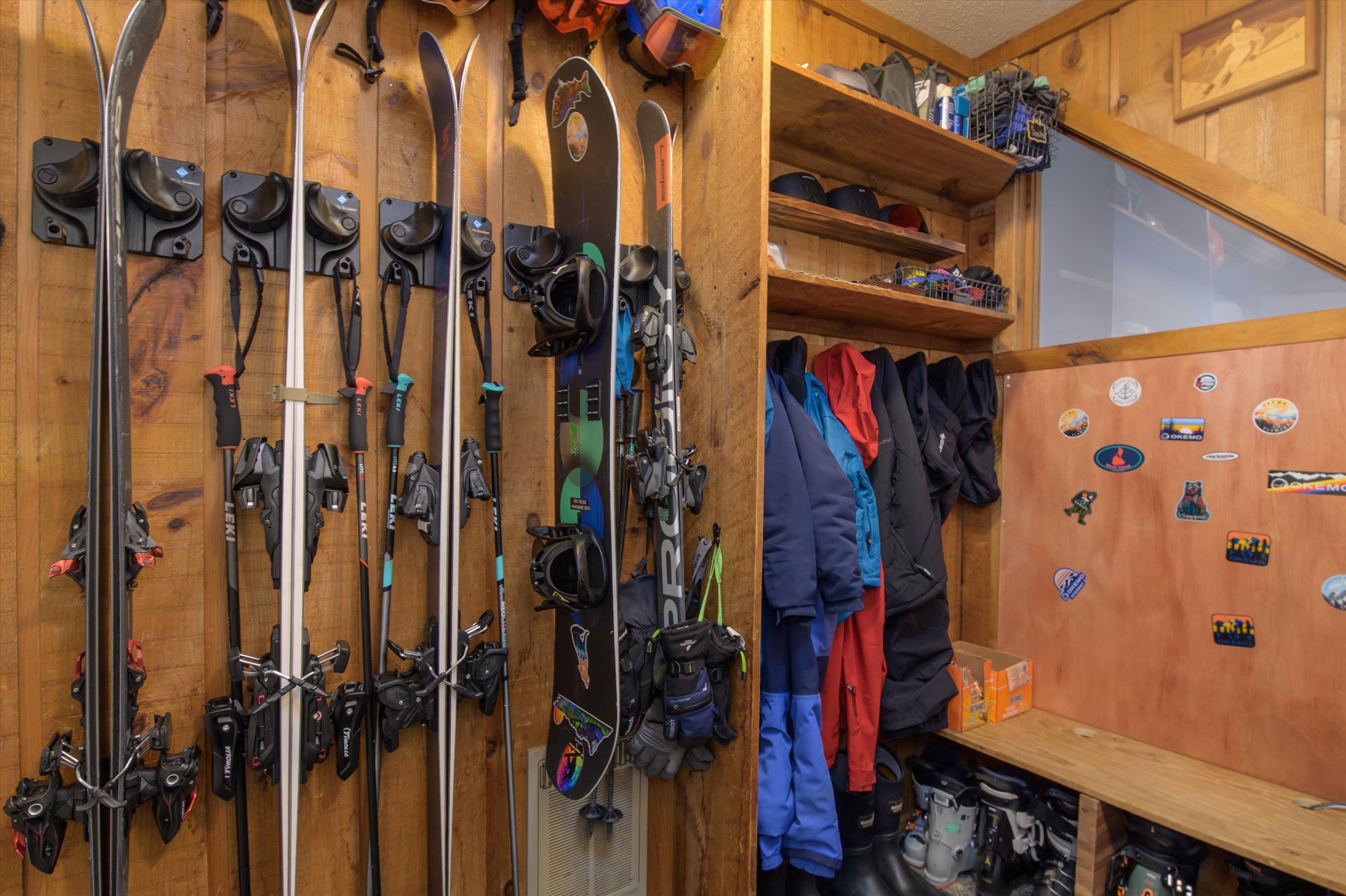 145 Okemo Trailside Extension, Unit 23BL Ludlow, VT 05149 - Photo 22 of 32