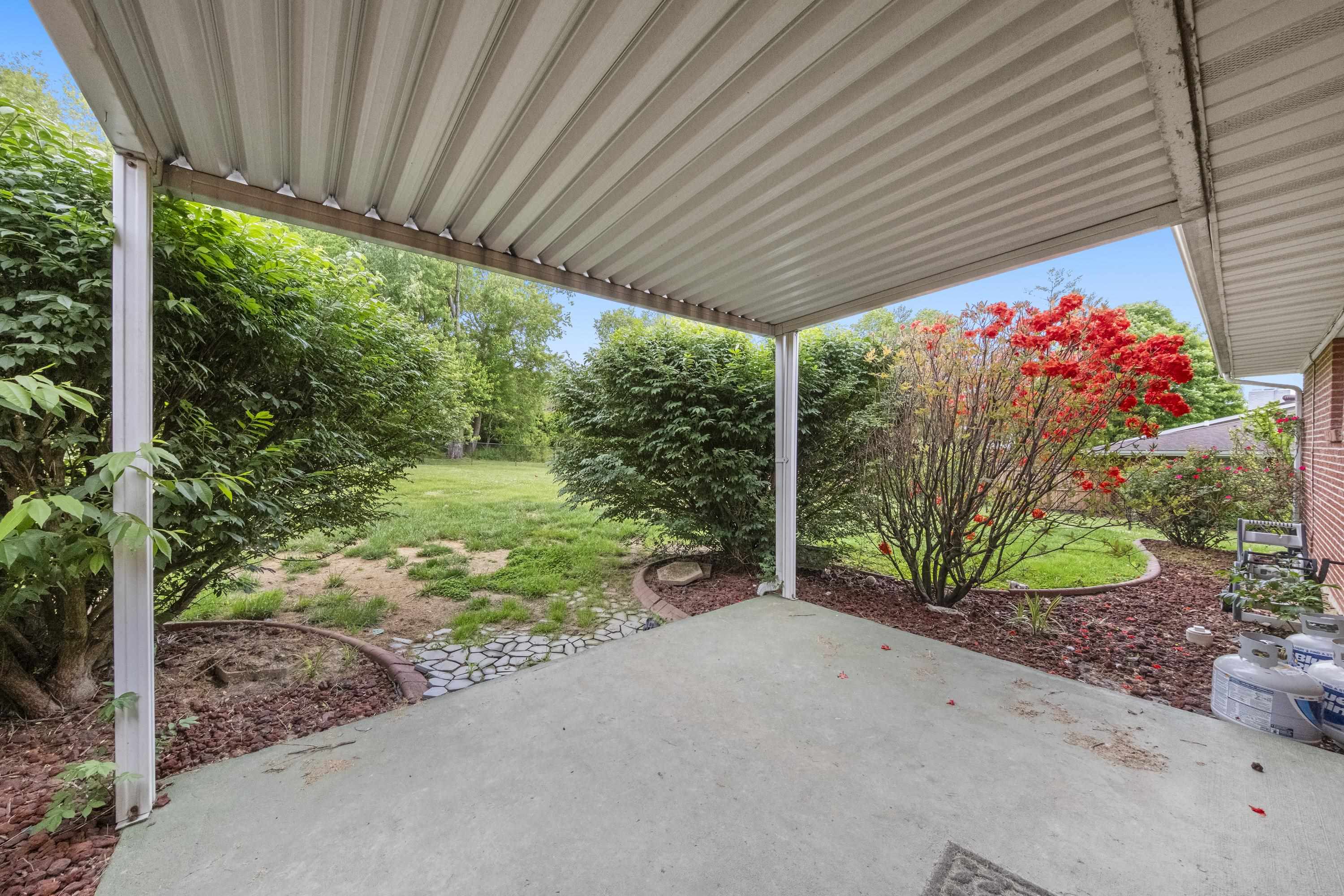 162 West Meadowbrook Road Ashland, KY 41102 - Photo 9 of 45