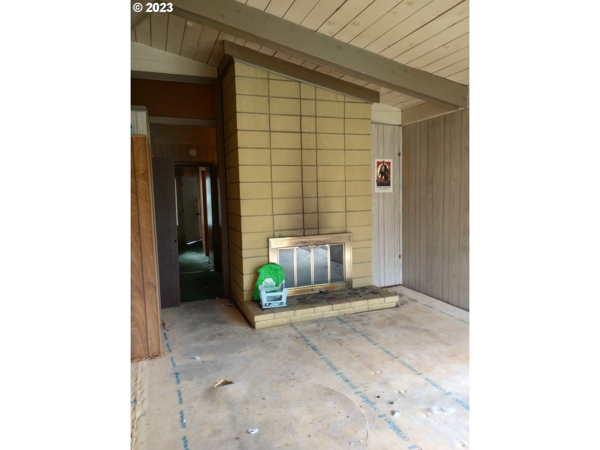 16811 Thompson Road Brookings, OR 97415 - Photo 19 of 40 Gallery Image 19