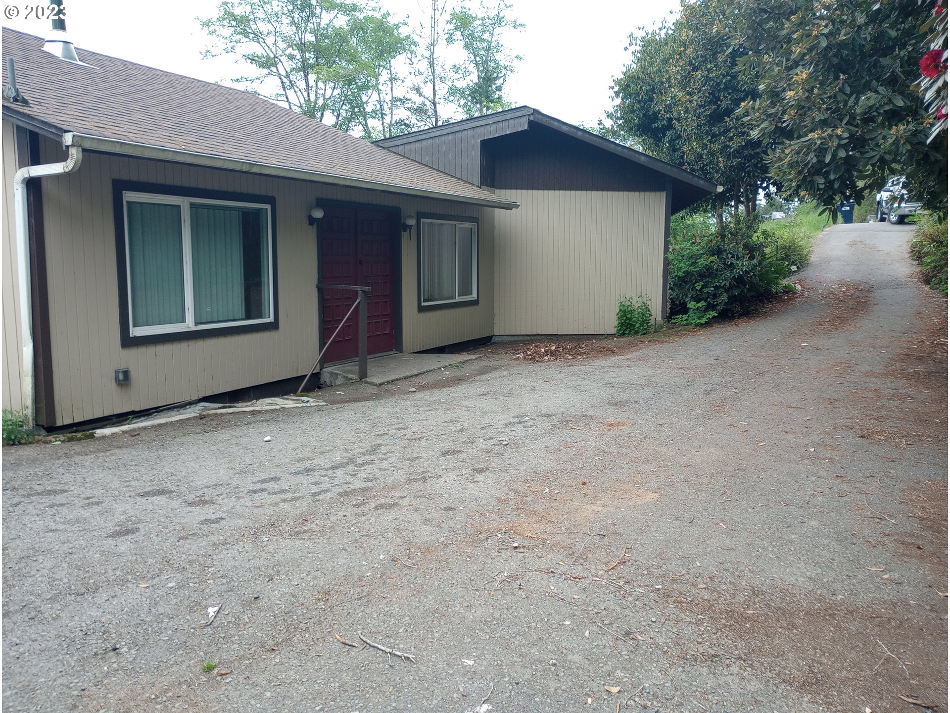 16811 Thompson Road Brookings, OR 97415 - Photo 3 of 40 Gallery Image 3