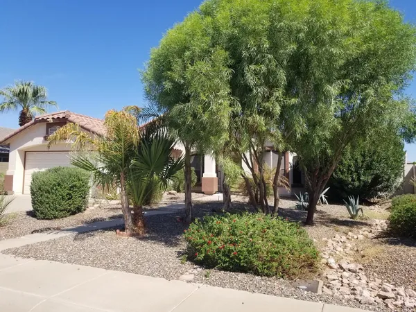 $2,500 | 2460 East Whitten Street, Chandler, AZ 85225