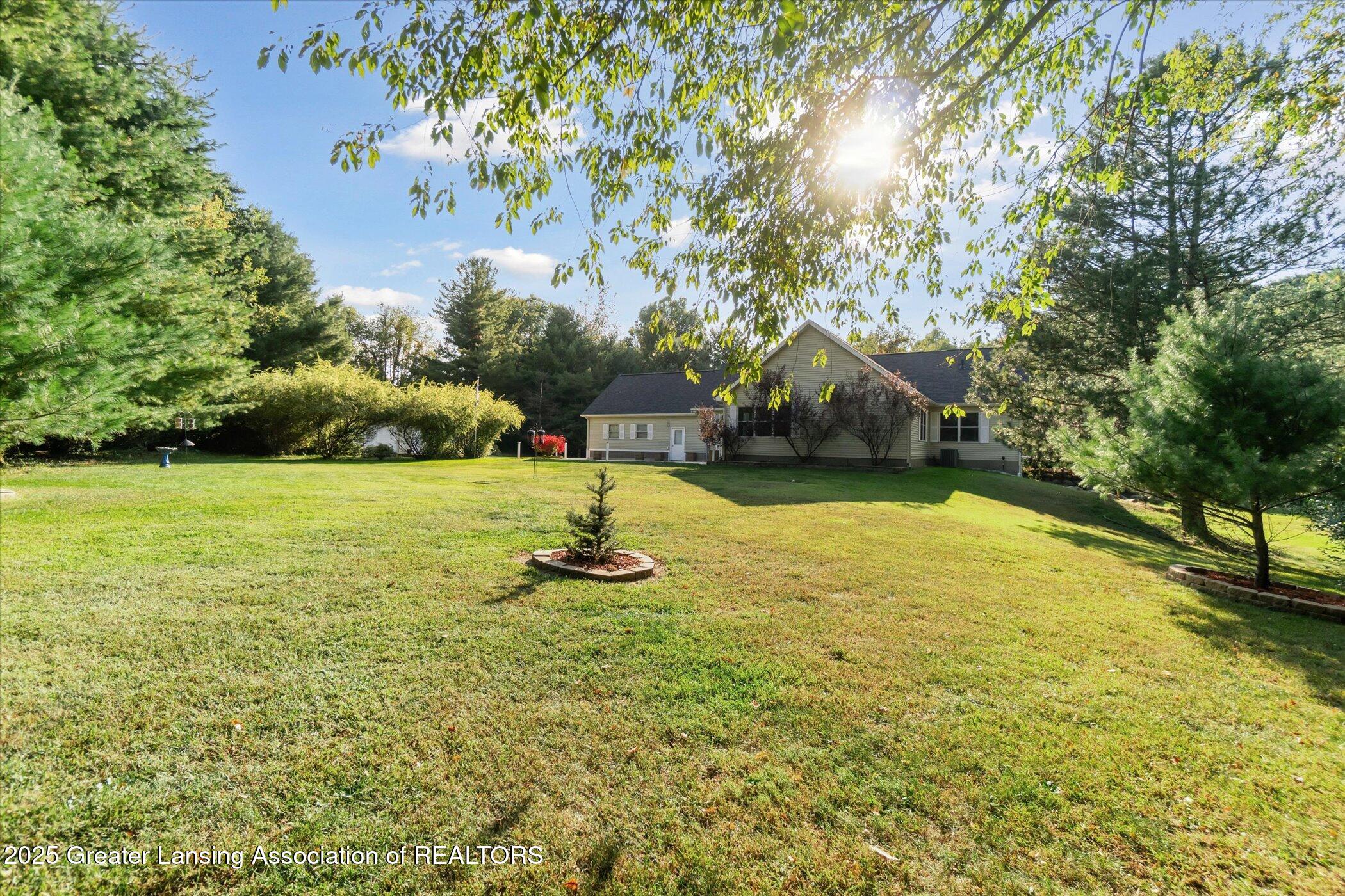 6039 West Beard Road Perry, MI 48872 - Photo 55 of 70 Exterior Back
