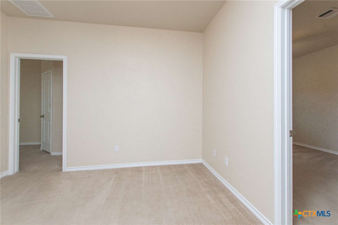 3302 Vineyard Trail Harker Heights, TX 76548 - Photo 18 of 29 a view of an empty room