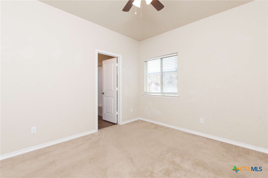 3302 Vineyard Trail Harker Heights, TX 76548 - Photo 24 of 29 an empty room with a window