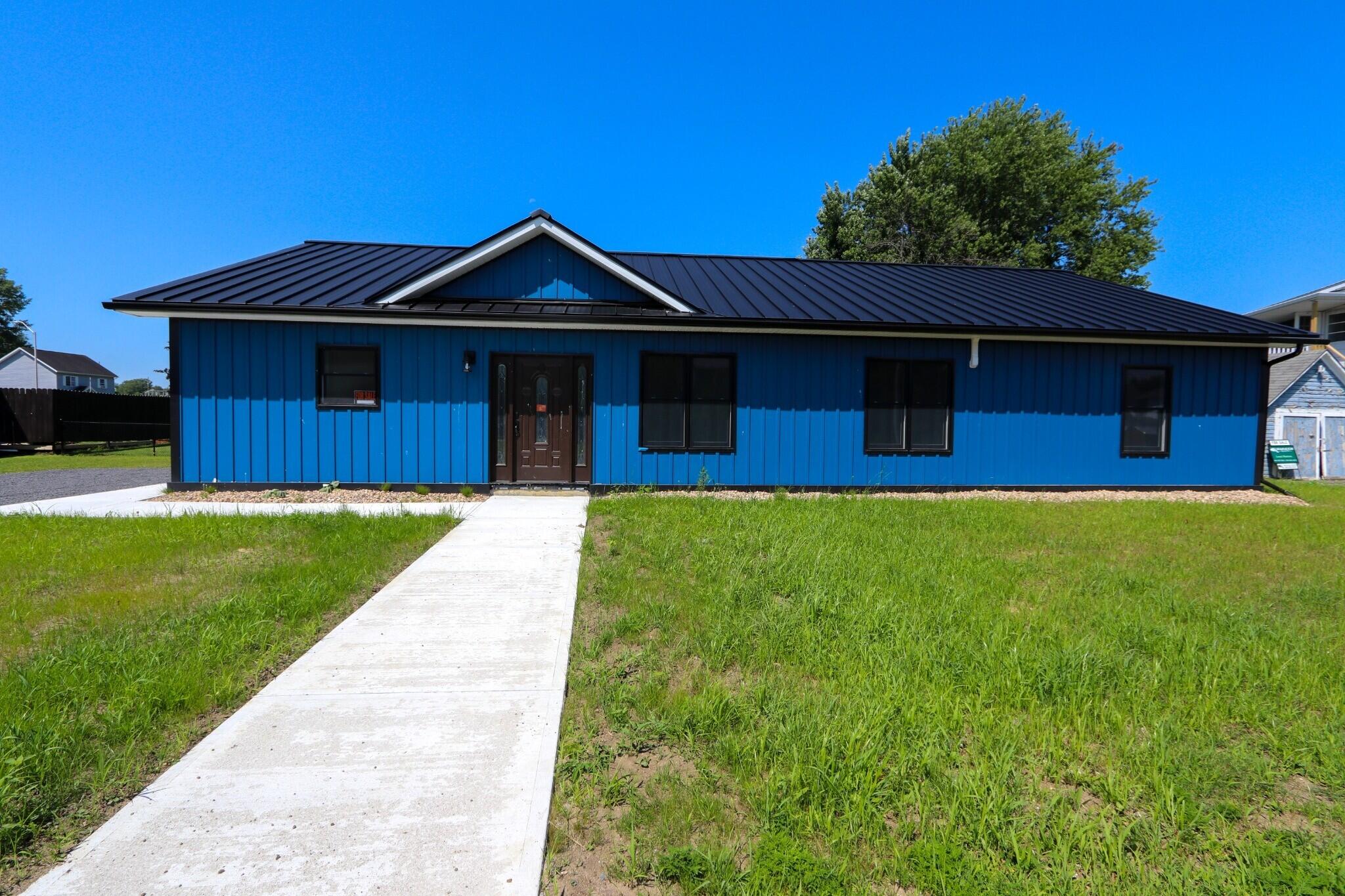 28 Delaware Street Rouses Point, NY 12979 - Photo 36 of 39