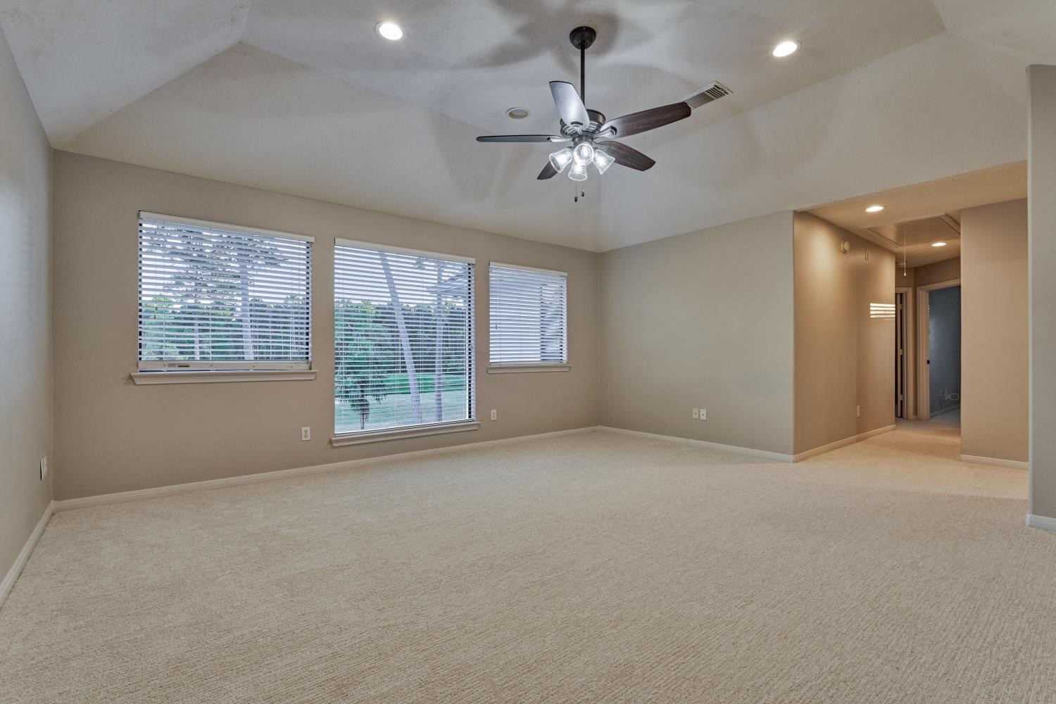 6611 Course View Lane Spring, TX 77389 - Photo 21 of 31