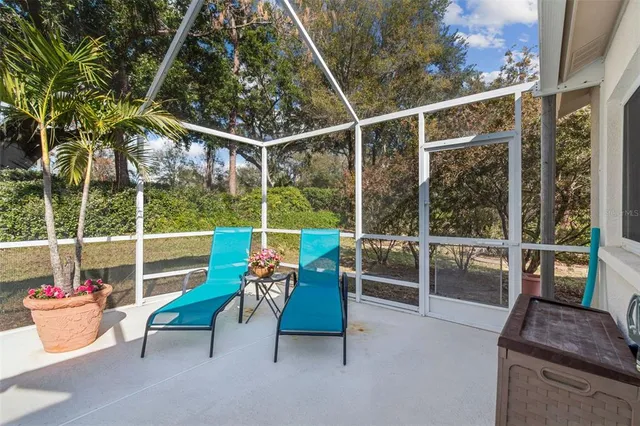 $625,000 | 10122 Whisper Pointe Drive, Tampa, FL 33647