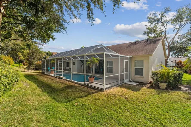 $625,000 | 10122 Whisper Pointe Drive, Tampa, FL 33647