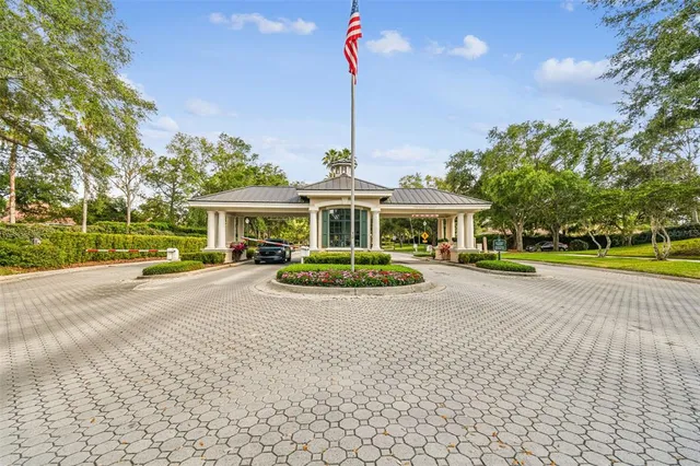 $625,000 | 10122 Whisper Pointe Drive, Tampa, FL 33647