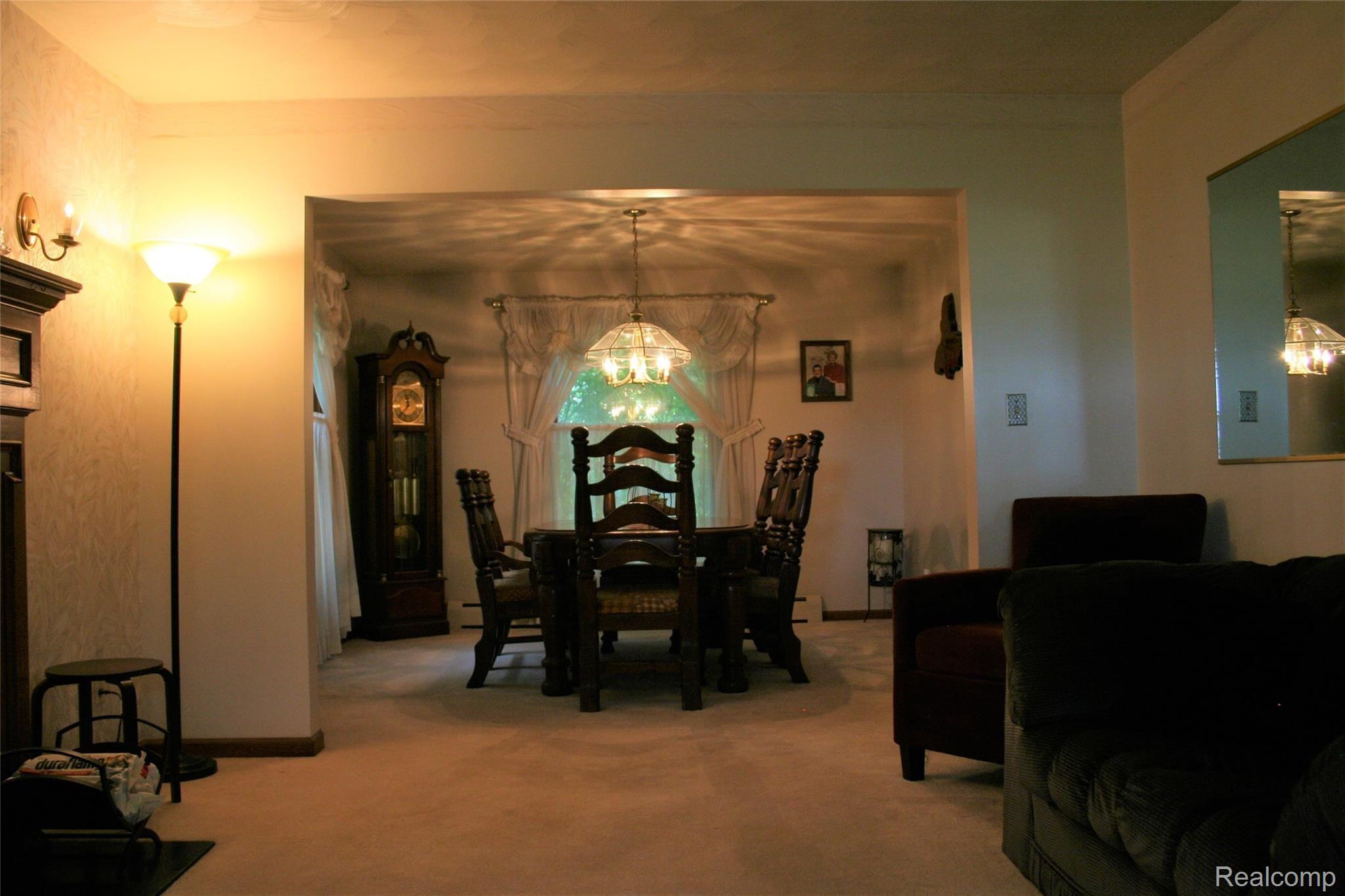 1950 Buhl Road Newport, MI 48166 - Photo 8 of 58 IMG_3344.JPG