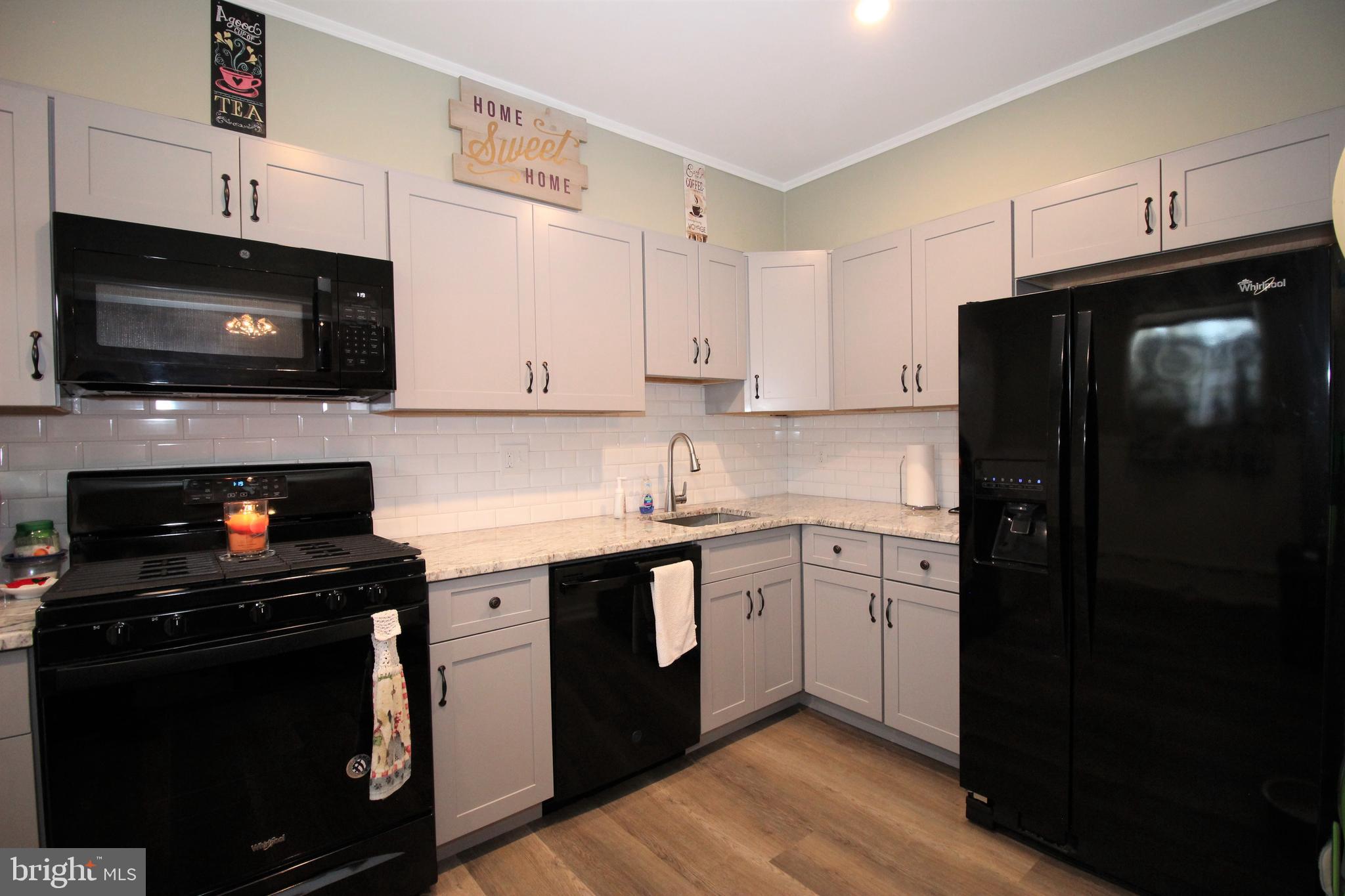 373 Tree Street Philadelphia, PA 19148 - Photo 16 of 65 Gallery Image 16
