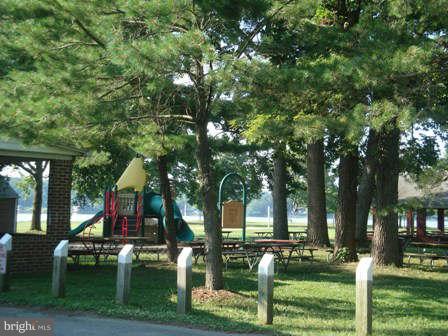 2011 Bayberry Road Edgewood, MD 21040 - Photo 11 of 15 Community