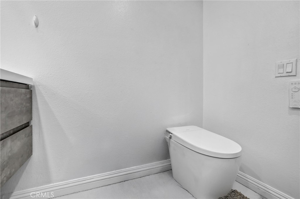 17102 Whispering Brook Way Riverside, CA 92503 - Photo 31 of 71 Gallery Image 31