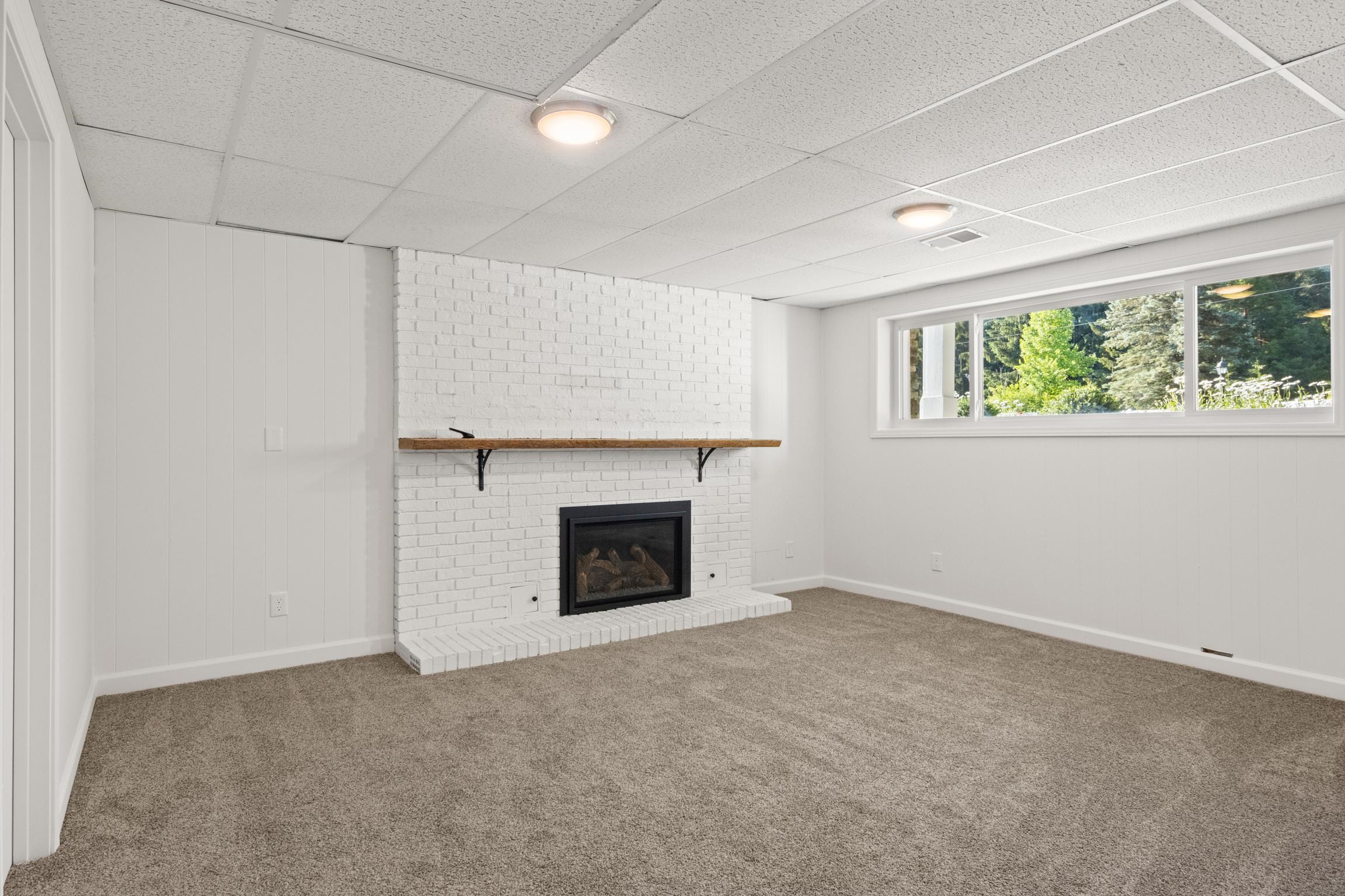 3733 East Long Lake Road Traverse City, MI 49685 - Photo 32 of 47 1947831-9fd0fd0b-c837-4615-9657-644eaad4a36c.JPG