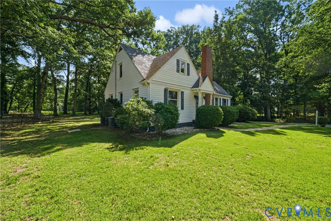 8325 Mill Creek Road West Point, VA 23181 - Photo 3 of 44