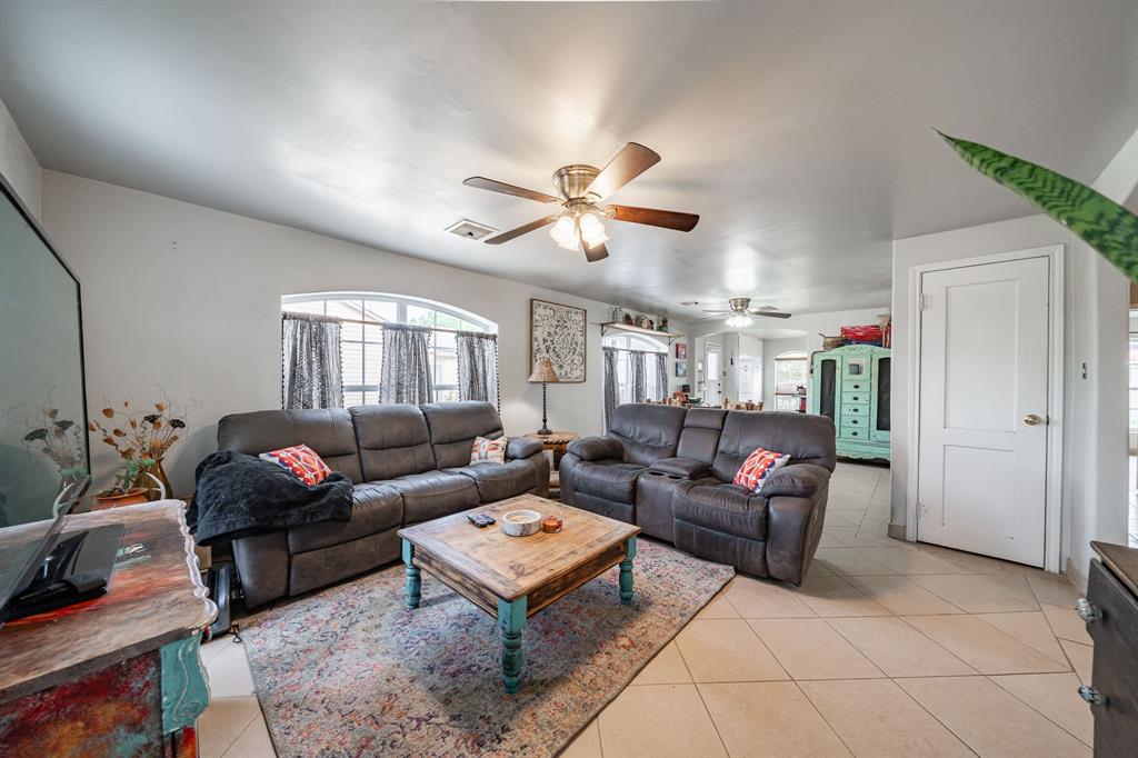 1004 North 7th Street Ballinger, TX 76821 - Photo 11 of 37