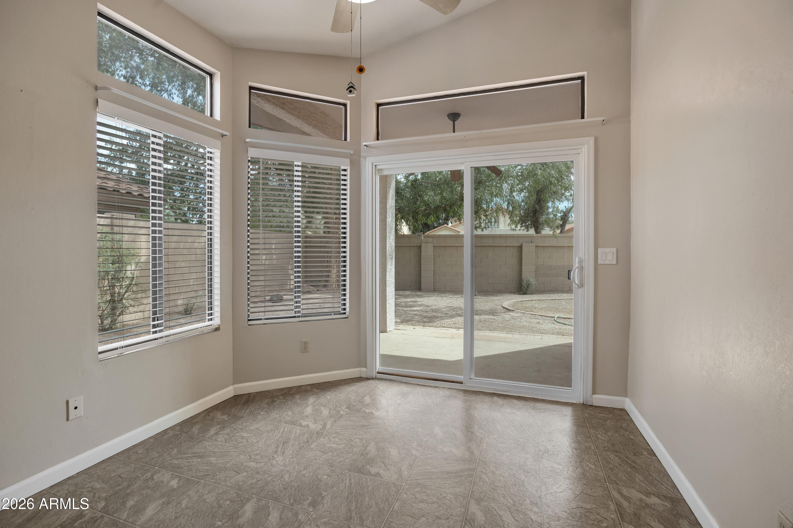 57 East Ranch Road Tempe, AZ 85284 - Photo 15 of 51 Gallery Image 15