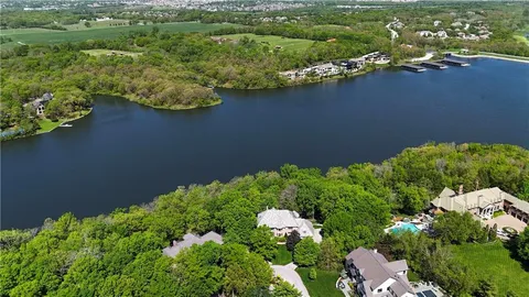 $2,000,000 | 60 Dundee Court, Loch Lloyd, MO 64012