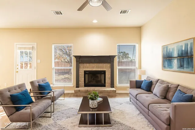 $2,550 | 1534 Crescent Glen, San Antonio, TX 78258