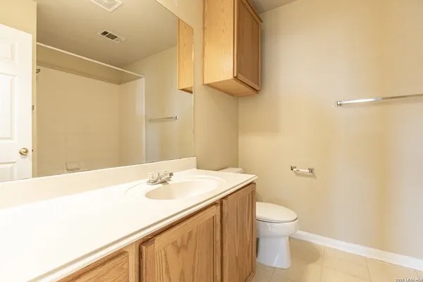 $2,550 | 1534 Crescent Glen, San Antonio, TX 78258