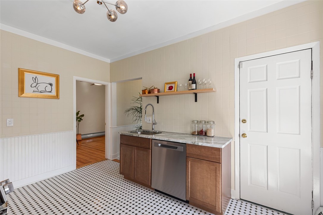 94 Grove Street, Unit 2 Providence, RI 02909 - Photo 11 of 24
