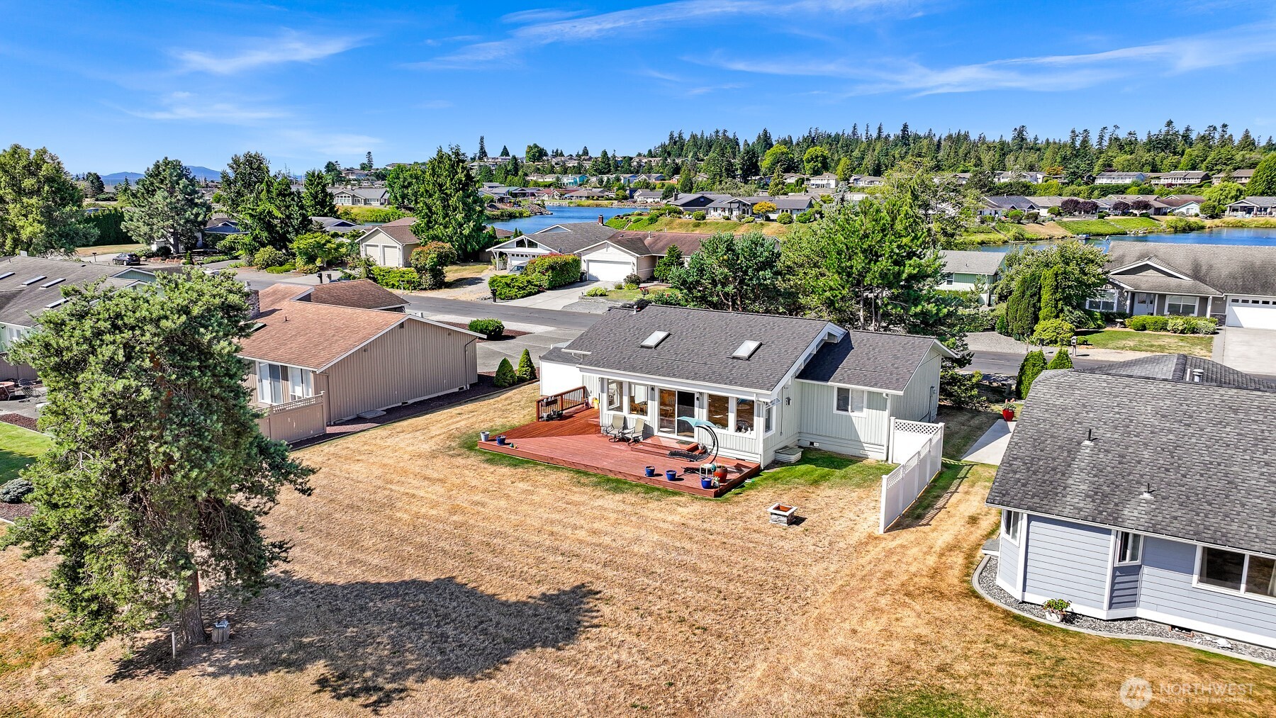 8192 Sehome Road Blaine, WA 98230 - Photo 29 of 40 a view of a city