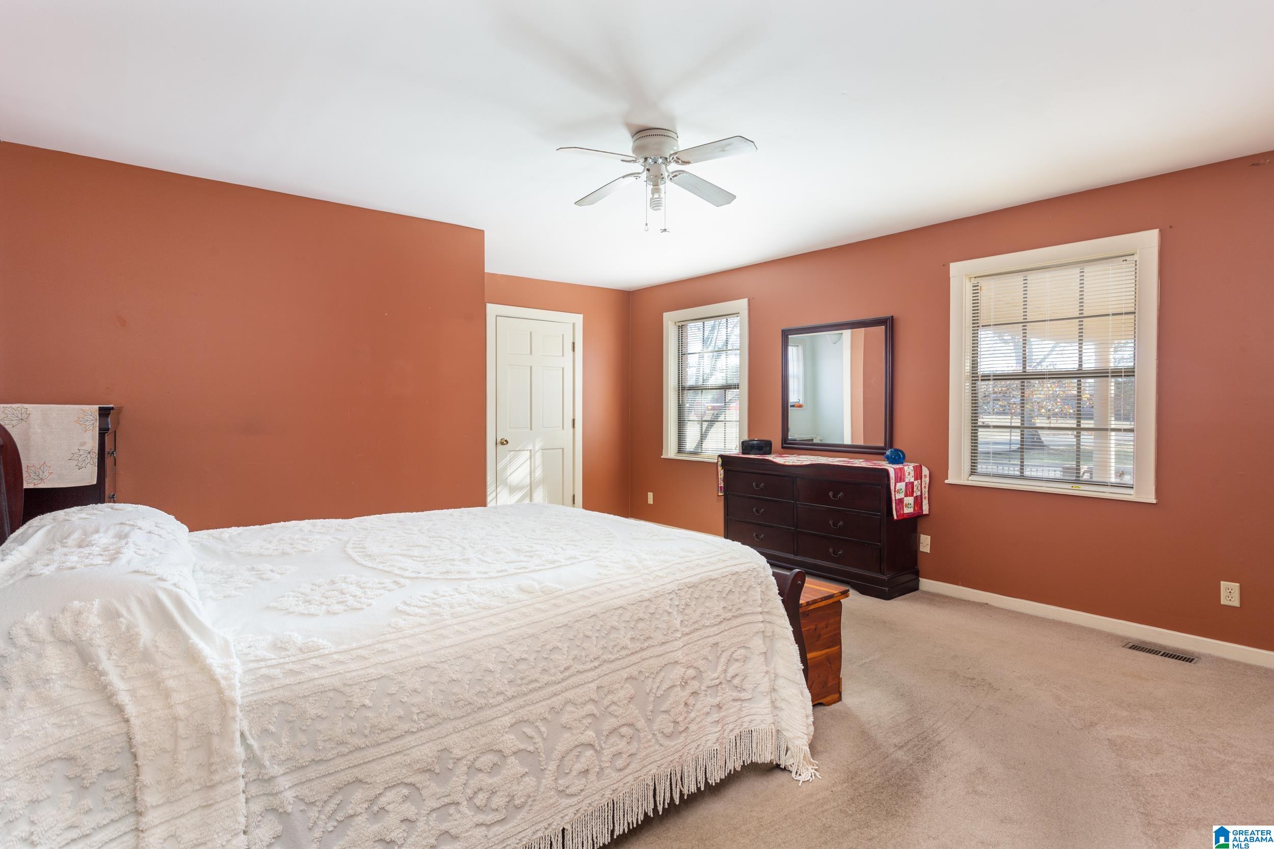 306 Oak Street Talladega, AL 35160 - Photo 9 of 18