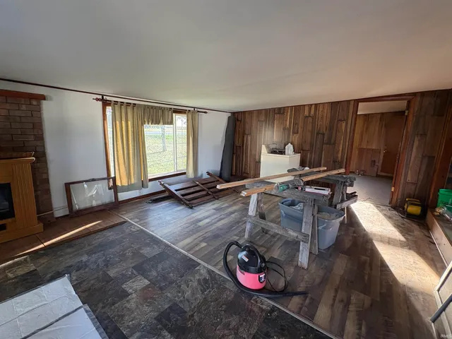 $390,000 | 3202 West 600 South, Portland, IN 47371