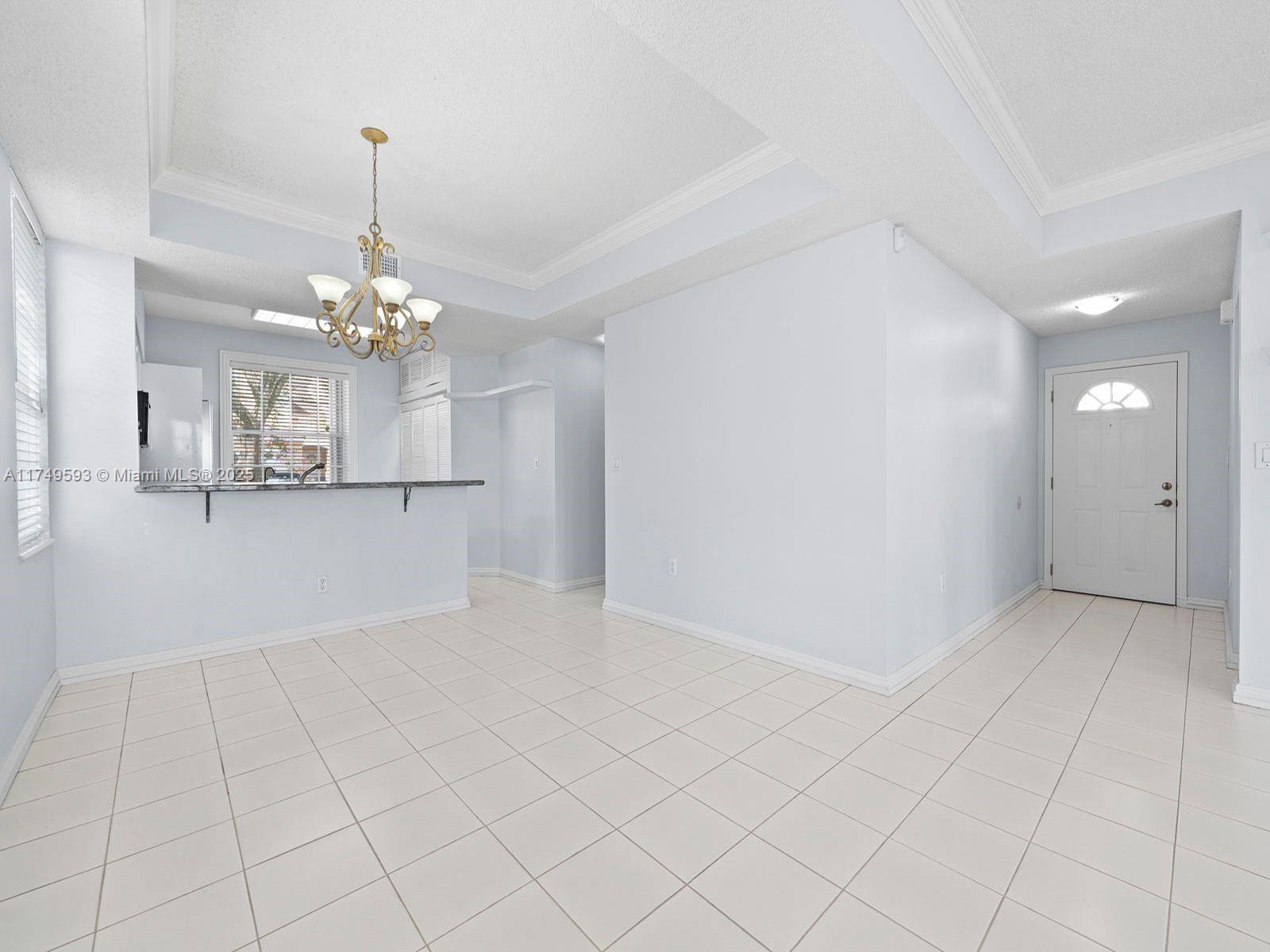 14817 Balgowan Road, Unit 1045 Miami Lakes, FL 33016 - Photo 8 of 27