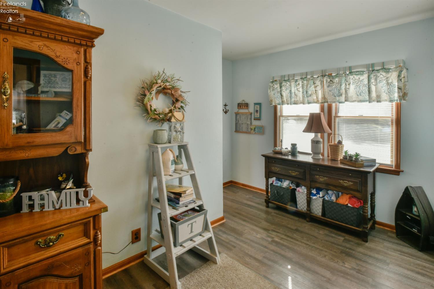 9881 West Locust Point Road Oak Harbor, OH 43449 - Photo 29 of 36 Gallery Image 29