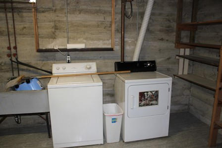 1731 Rutrough Road Southeast Roanoke, VA 24014 - Photo 22 of 34 a utility room with dryer and washer