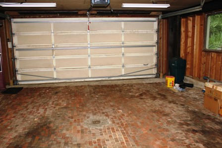 1731 Rutrough Road Southeast Roanoke, VA 24014 - Photo 29 of 34 a view of a room with door