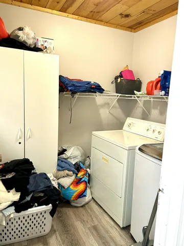 $220,000 | 1012 Greenlawn Drive, Sturgis, MI 49091