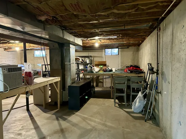 $220,000 | 1012 Greenlawn Drive, Sturgis, MI 49091