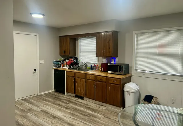 $220,000 | 1012 Greenlawn Drive, Sturgis, MI 49091