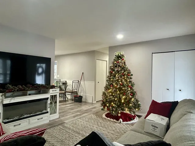 $220,000 | 1012 Greenlawn Drive, Sturgis, MI 49091