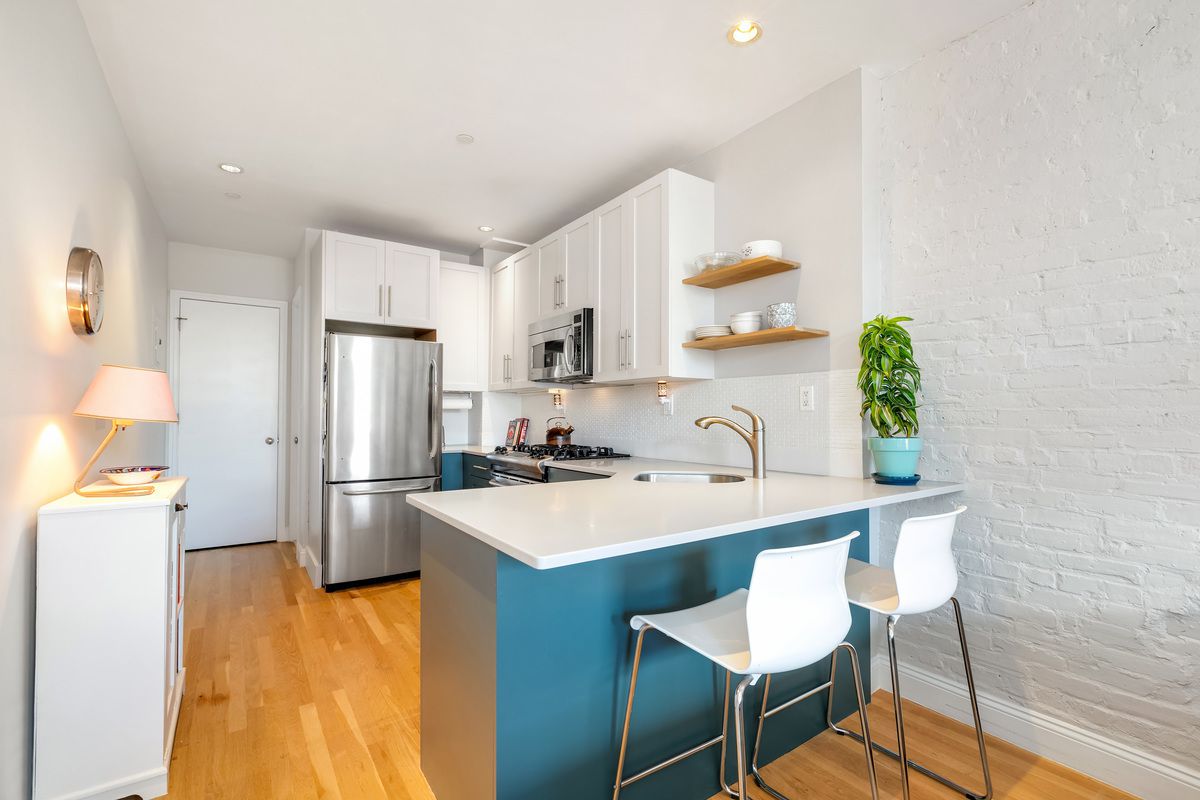 252 West 123rd Street, Unit 5B Manhattan, NY 10027 - Photo 3 of 6