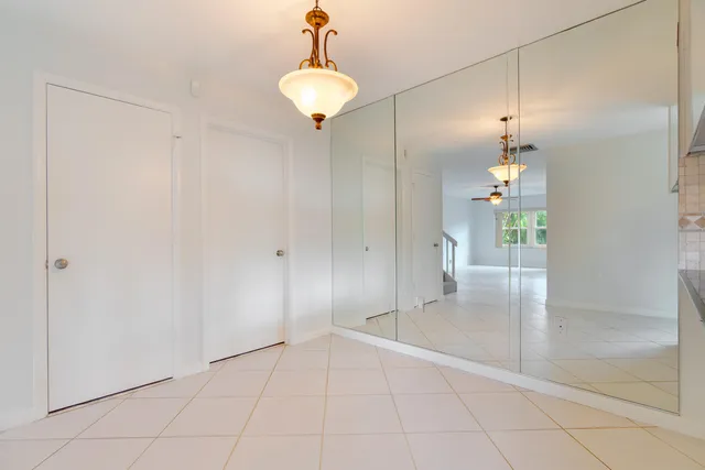 $2,300 | 31 Clinton Court, Unit C, Royal Palm Beach, FL 33411