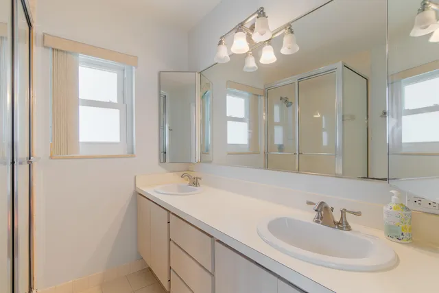 $2,300 | 31 Clinton Court, Unit C, Royal Palm Beach, FL 33411