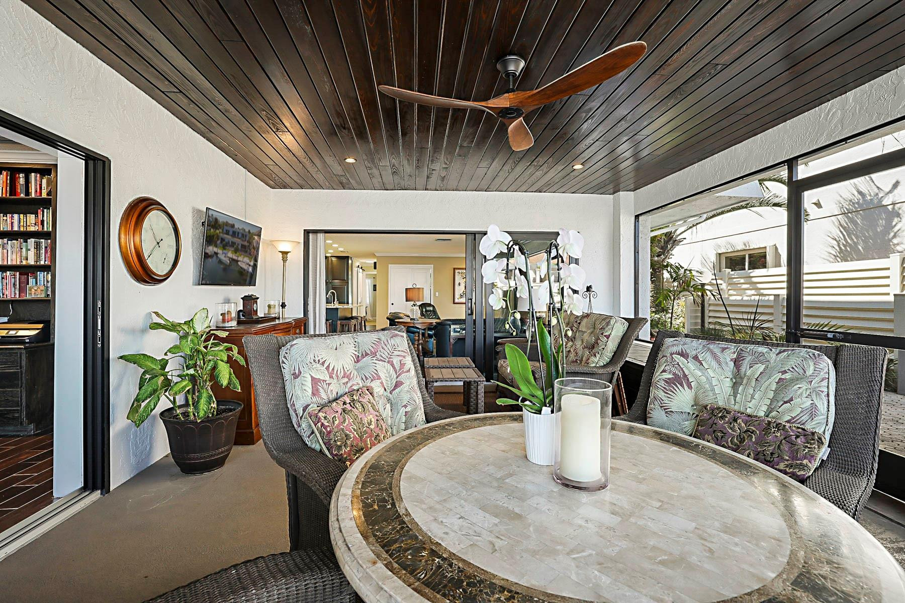 2743 Northeast 28th Court, Unit 3 Lighthouse Point, FL 33064 - Photo 20 of 56 Photo 20