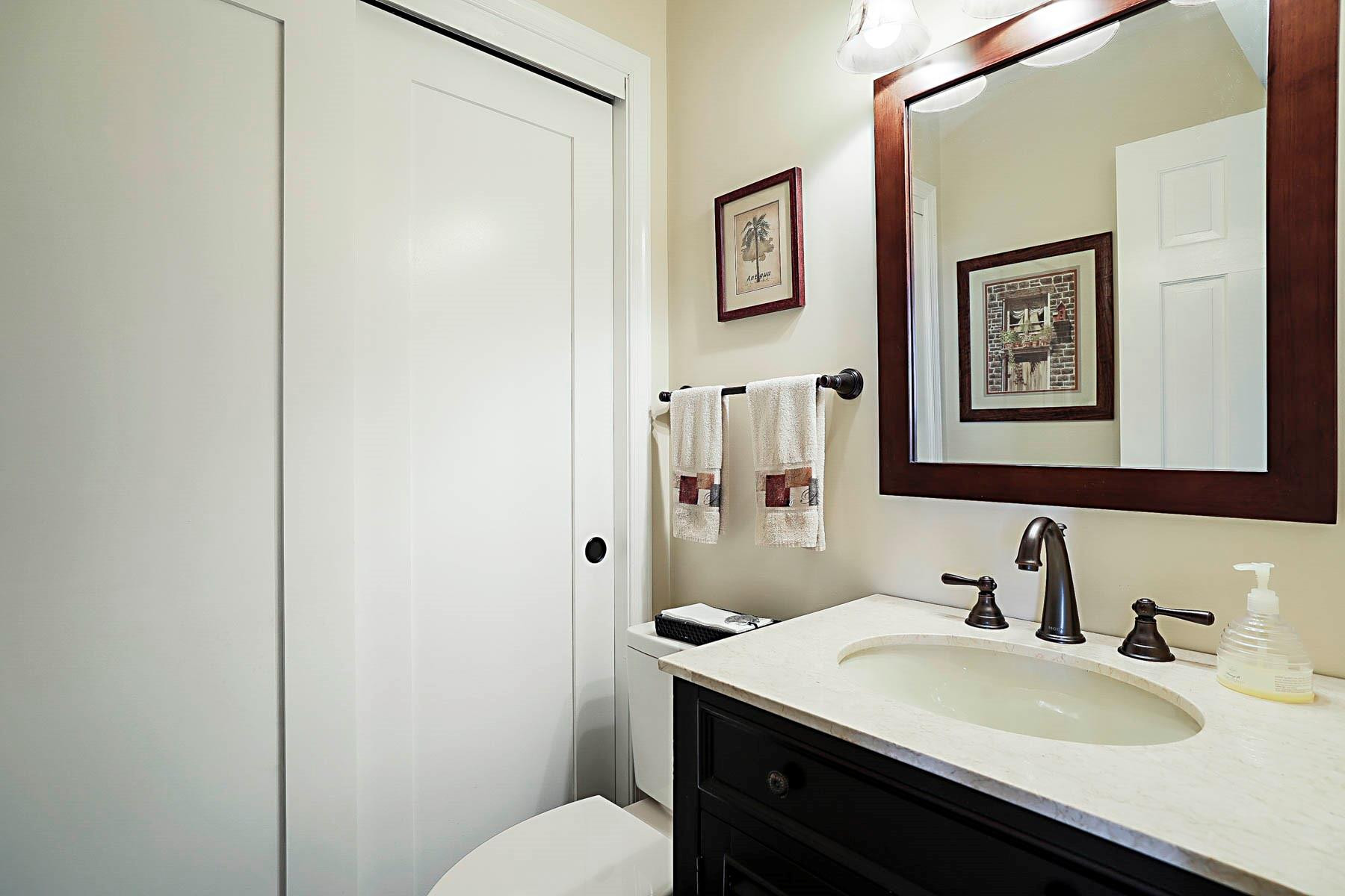 2743 Northeast 28th Court, Unit 3 Lighthouse Point, FL 33064 - Photo 33 of 56 Photo 33