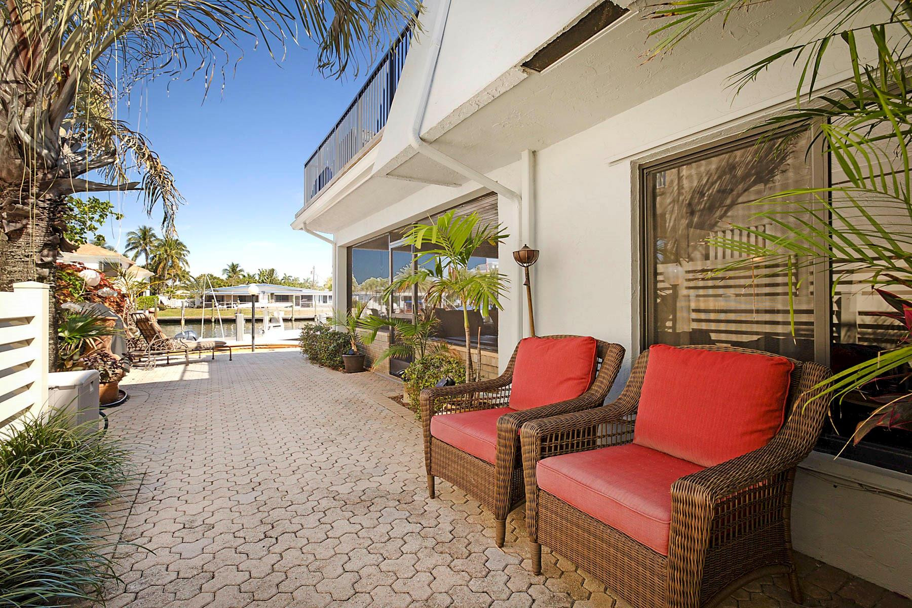 2743 Northeast 28th Court, Unit 3 Lighthouse Point, FL 33064 - Photo 35 of 56 Photo 35