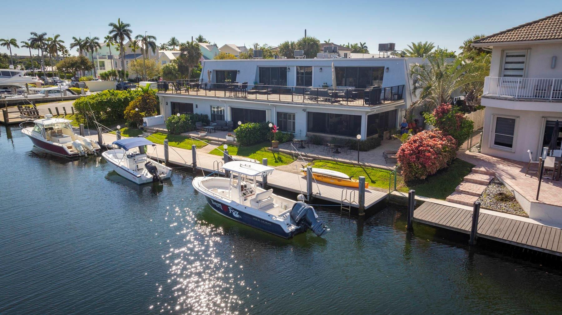 2743 Northeast 28th Court, Unit 3 Lighthouse Point, FL 33064 - Photo 42 of 56 Photo 42