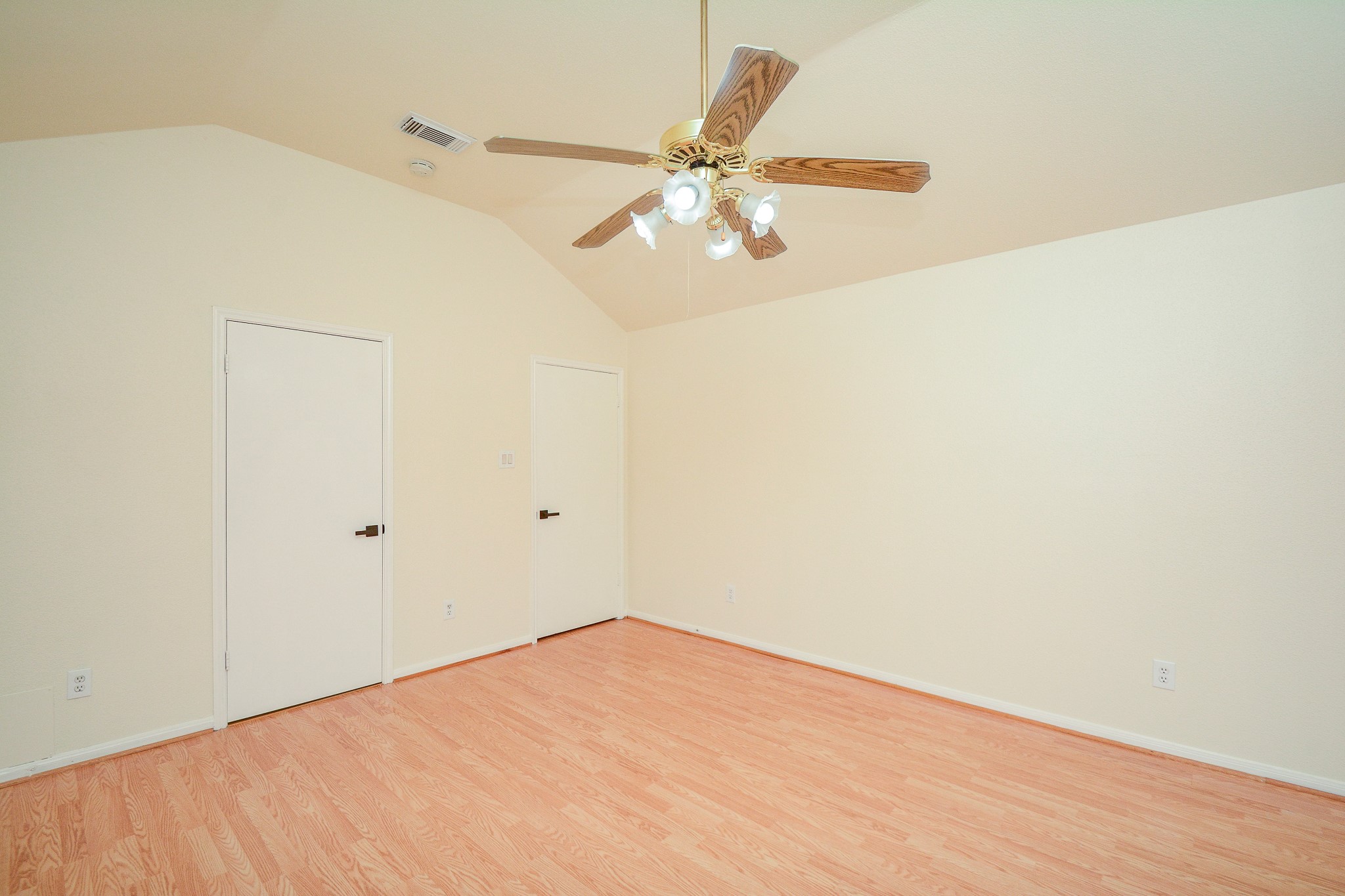 9502 Coast Bridge Street Houston, TX 77075 - Photo 20 of 31