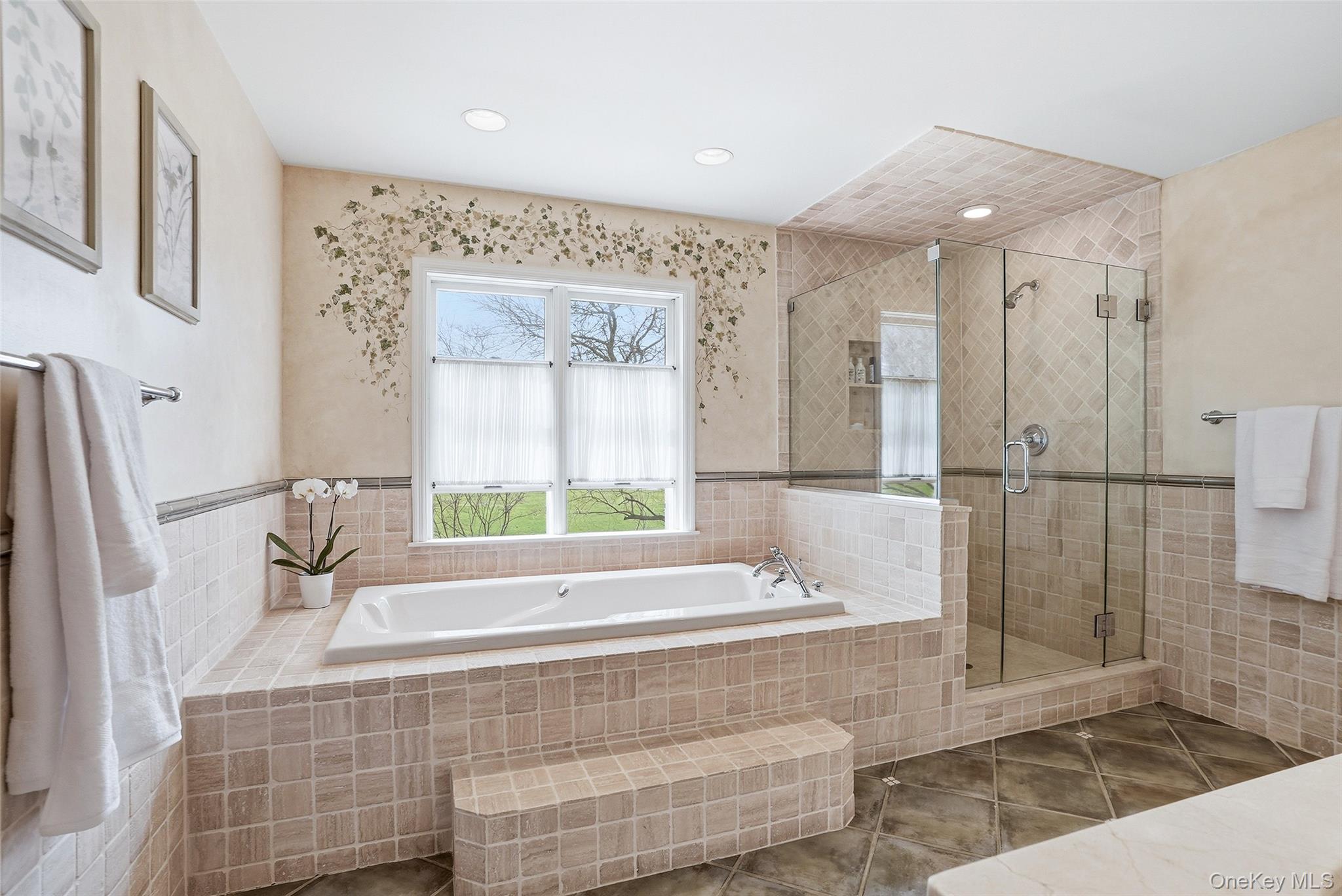 4 Ellis Court Rye, NY 10580 - Photo 20 of 34 Generously proportioned Primary with spa tub, separate shower and double sincks